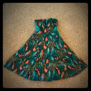 Anthro Girls from Savoy strapless sweetheart dress